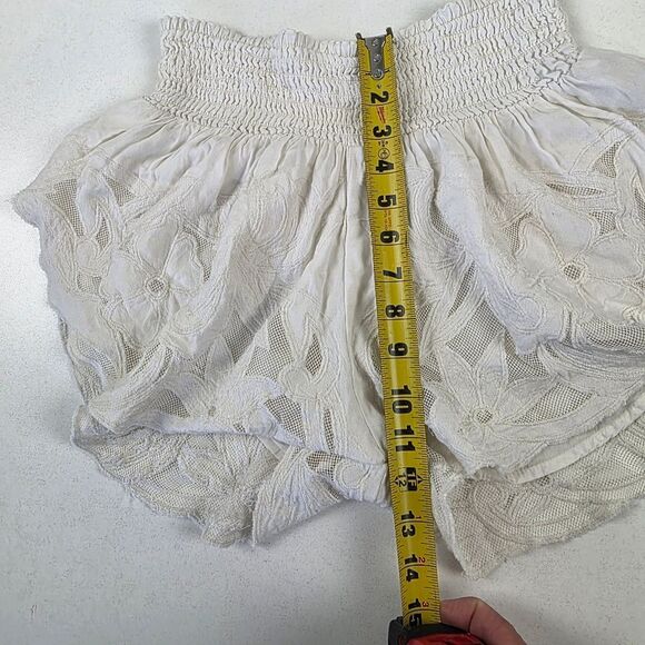 Free People Ivory Floral Lace Shorts Womens Size‎ XS - Picture 9 of 12